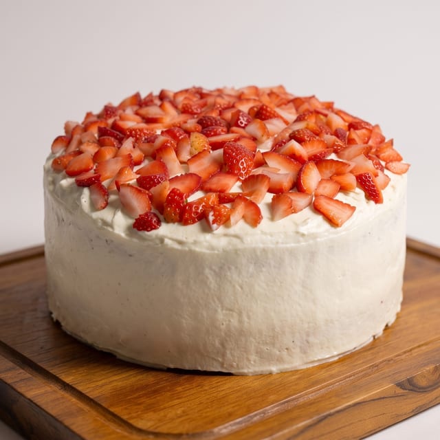 Whole Strawberry Banana Cake.